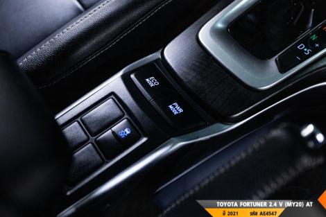 TOYOTA FORTUNER AT ปี 2021#4