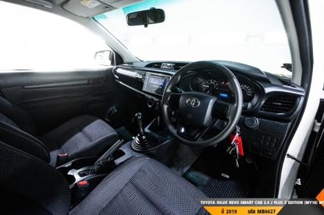 TOYOTA HILUX REVO SMART CAB MT ปี 2019#1