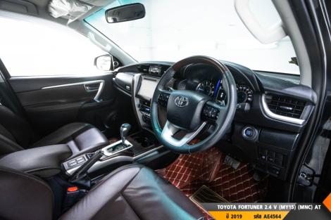 TOYOTA FORTUNER AT ปี 2400#1