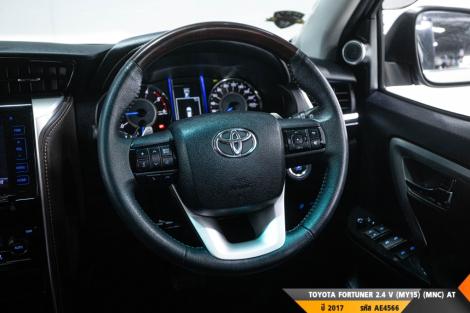 TOYOTA FORTUNER AT ปี 2017#12