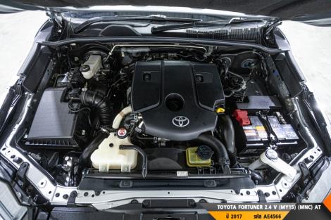 TOYOTA FORTUNER AT ปี 2017#13