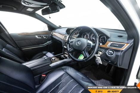 MERCEDES BENZ E300  AT ปี 2013#2