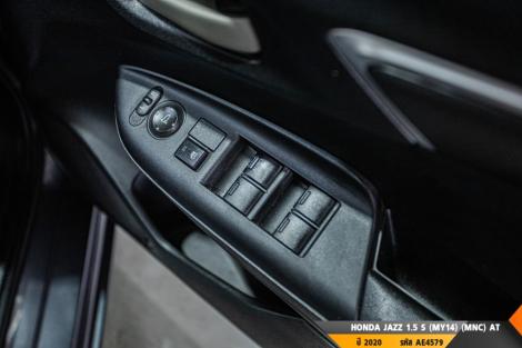 HONDA JAZZ  AT ปี 2020#4