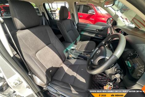 TOYOTA HILUX REVO DOUBLE CAB  AT ปี 2020#3