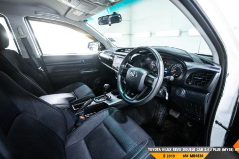 TOYOTA HILUX REVO DOUBLE CAB AT ปี 2019#2