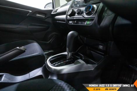 HONDA JAZZ  AT ปี 2019#1