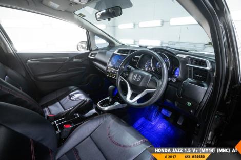 HONDA JAZZ AT ปี 2017#2