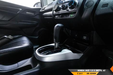 HONDA JAZZ AT ปี 2017#1