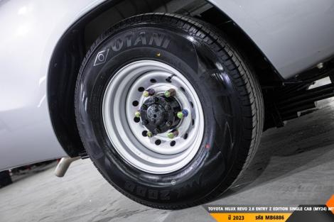 TOYOTA HILUX REVO MT ปี 2023#9