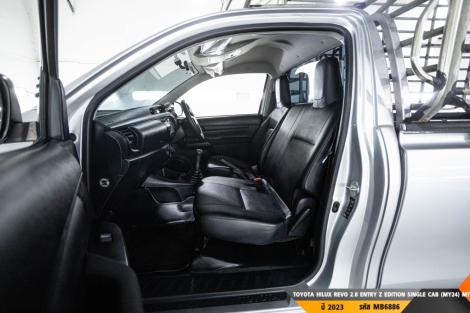 TOYOTA HILUX REVO MT ปี 2023#11