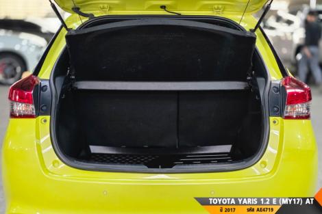 TOYOTA YARIS  AT ปี 2017#1