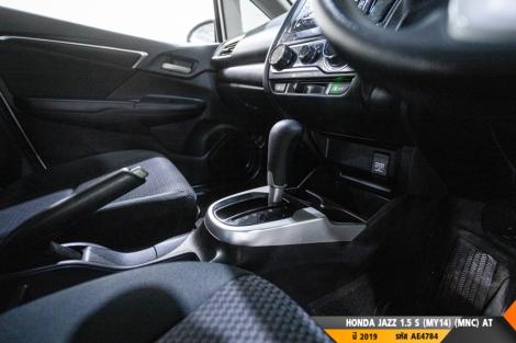 HONDA JAZZ AT ปี 2019#1