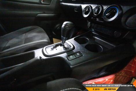 TOYOTA HILUX REVO AT ปี 2019#2