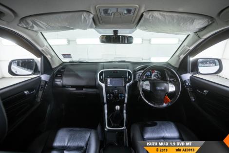 ISUZU MU-X MT ปี 2019#8