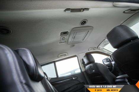 ISUZU MU-X MT ปี 2019#11