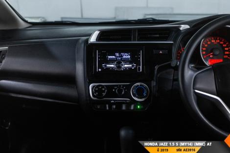 TOYOTA JAZZ  AT ปี 2019#9