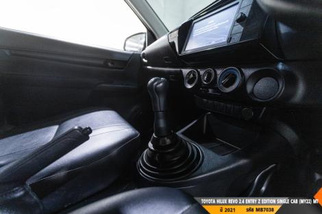 TOYOTA HILUX REVO  MT ปี 2021#3