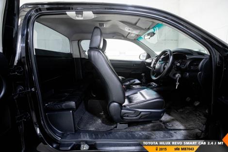TOYOTA HILUX REVO MT ปี 2015#7