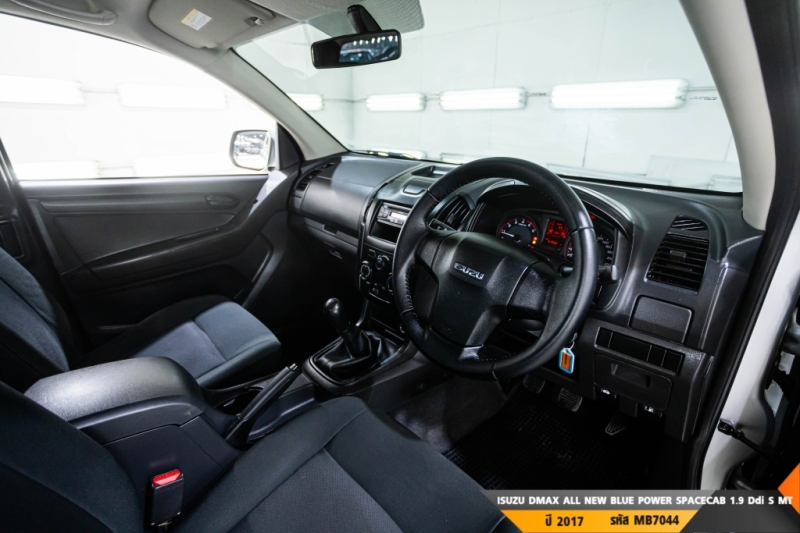 ISUZU DMAX ALL NEW BLUE POWER  MT ปี 2017#1