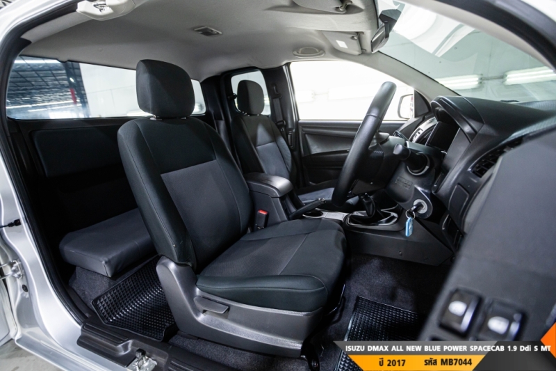 ISUZU DMAX ALL NEW BLUE POWER  MT ปี 2017#6
