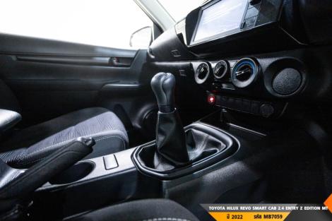 TOYOTA HILUX REVO MT ปี 2022#2