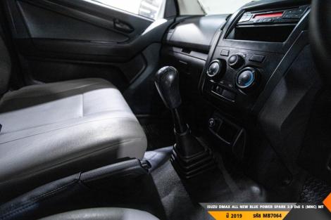 ISUZU DMAX ALL NEW BLUE POWER MT ปี 2019#1