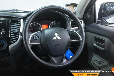 MITSUBISHI TRITON ALL NEW MT ปี 2015#11