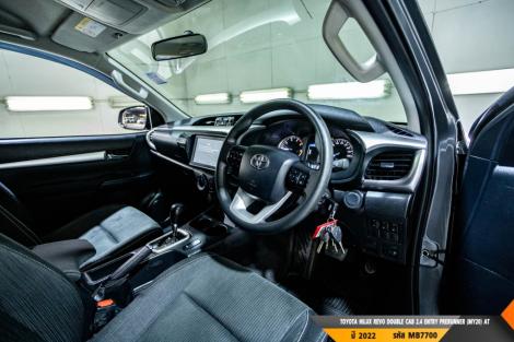 TOYOTA HILUX REVO  AT ปี 2022#2