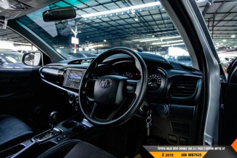 TOYOTA HILUX REVO AT ปี 2019#1
