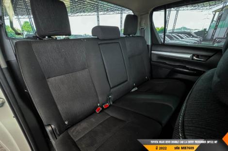 TOYOTA HILUX REVO  MT ปี 2022#4