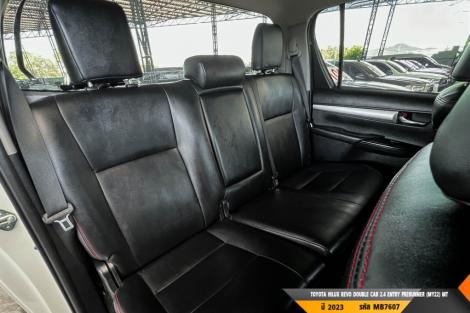 TOYOTA HILUX REVO  MT ปี 2023#2