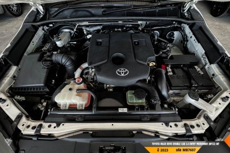 TOYOTA HILUX REVO  MT ปี 2023#5