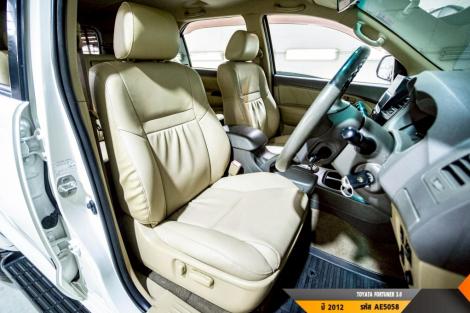 TOYOTA FORTUNER  AT ปี 2012#8