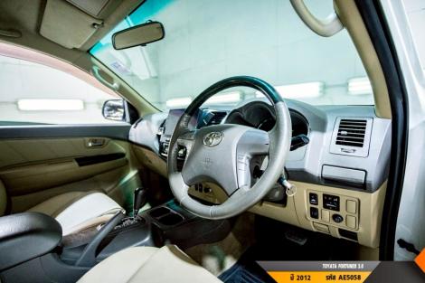 TOYOTA FORTUNER  AT ปี 2012#11