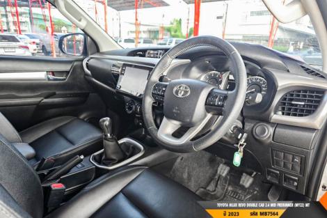TOYOTA HILUX REVO  MT ปี 2023#1