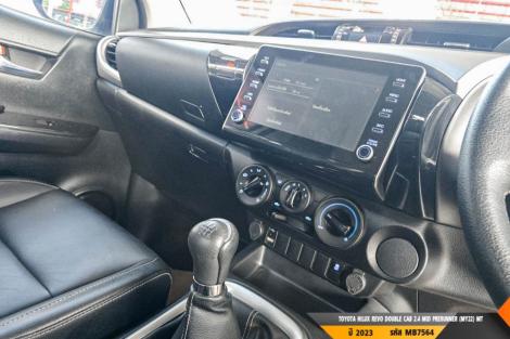 TOYOTA HILUX REVO  MT ปี 2023#2