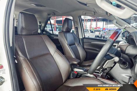 TOYOTA FORTUNER AT ปี 2019#7