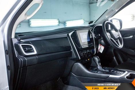 ISUZU MU-X  AT ปี 2023#3