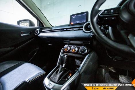 MAZDA MAZDA2 AT ปี 2019#8