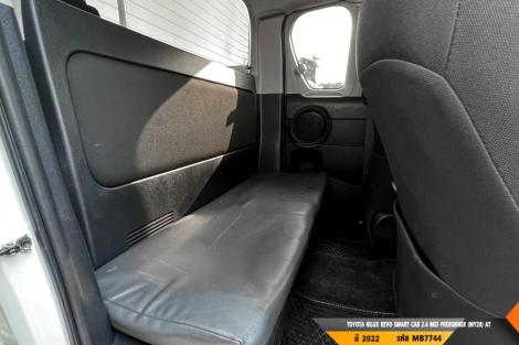 TOYOTA HILUX REVO  AT ปี 2022#4