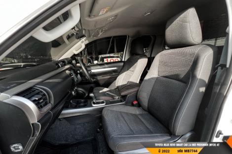 TOYOTA HILUX REVO  AT ปี 2022#5