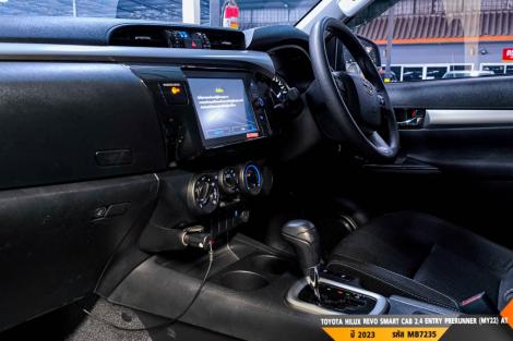 TOYOTA HILUX REVO AT ปี 2023#1