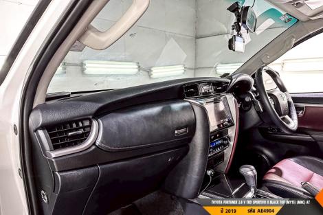 TOYOTA FORTUNER  AT ปี 2019#3