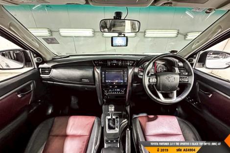 TOYOTA FORTUNER  AT ปี 2019#4