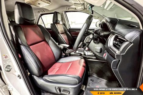 TOYOTA FORTUNER  AT ปี 2019#6