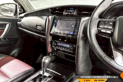 TOYOTA FORTUNER  AT ปี 2019#11