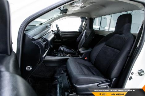 TOYOTA HILUX REVO  AT ปี 2021#3
