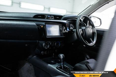 TOYOTA HILUX REVO  AT ปี 2021#4