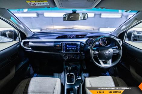 TOYOTA HILUX REVO AT ปี 2015#2