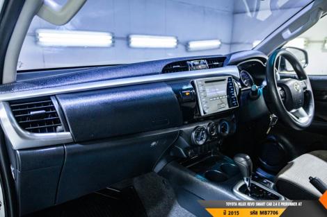 TOYOTA HILUX REVO AT ปี 2015#3